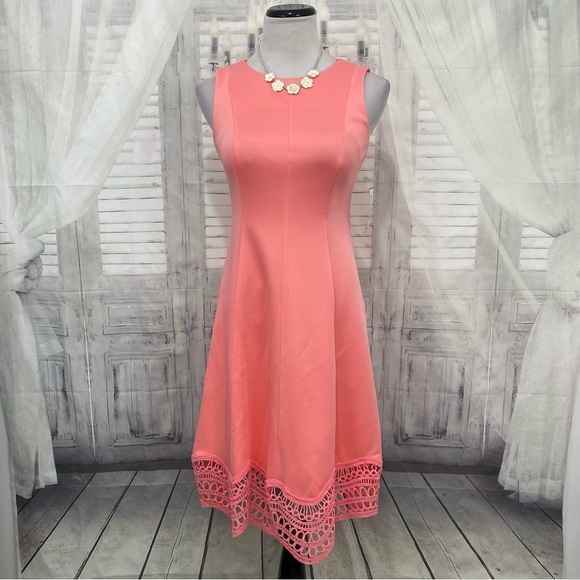Jessica Howard Size 6P 6 Petite Pink Dress Sleeveless Fit & Flare Crochet Hem - Picture 1 of 8